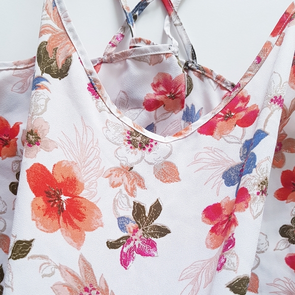 HOLLISTER Floral Sphagetti Strap Cami Tank Top - Picture 3 of 8